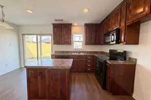 1200 Boxwood Dr, Crowley, TX 76036 - Photo 9