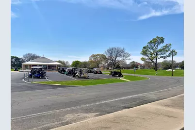 742 Kiowa Drive W, Gainesville, TX 76240 - Photo 27