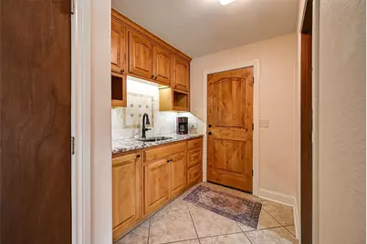 742 Kiowa Drive W, Gainesville, TX 76240 - Photo 15