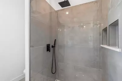 8301 County Road 204, Grandview, TX 76050 - Photo 25