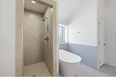 6301 Meadow Glen Drive, Arlington, TX 76018 - Photo 13