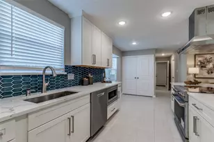 7709 El Pensador Dr, Dallas, TX 75248 - Photo 11