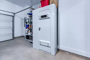 8128 Ardmore Ct, Dallas, TX 75231 - Photo 25