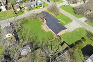 502 S 8th St, Valley Mills, TX 76689 - Photo 5