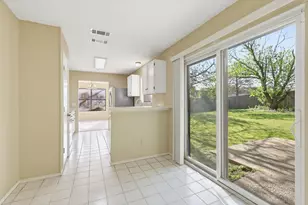 800 Wyndham Pl, Arlington, TX 76017 - Photo 17