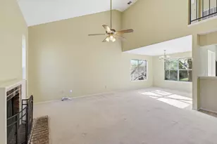 800 Wyndham Pl, Arlington, TX 76017 - Photo 9