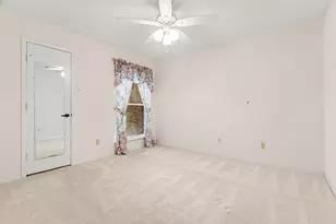 2019 Whippoorwill Ln, Carrollton, TX 75006 - Photo 19
