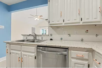 2019 Whippoorwill Lane, Carrollton, TX 75006 - Photo 7