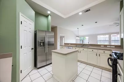 1597 Redwood Drive, Corinth, TX 76210 - Photo 11