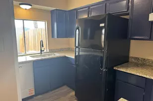 10450 Las Brisas Dr, Dallas, TX 75243 - Photo 5