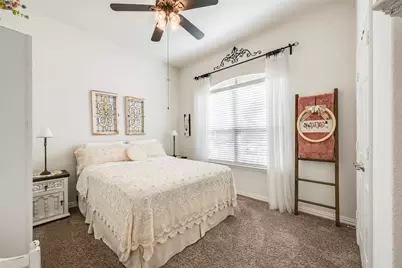 5825 Canyon Oaks Lane, Fort Worth, TX 76137 - Photo 3