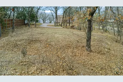 2936 Peninsula Drive, Grapevine, TX 76051 - Photo 21