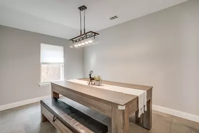 5617 Kilpatrick Avenue, Fort Worth, TX 76107 - Photo 11