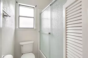 1003 Hyde Park Blvd, Cleburne, TX 76033 - Photo 23