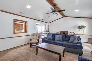 1003 Hyde Park Blvd, Cleburne, TX 76033 - Photo 5