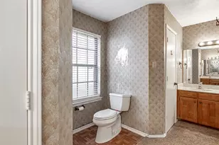 1003 Hyde Park Blvd, Cleburne, TX 76033 - Photo 17