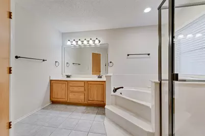 1647 Greenway Court, Midlothian, TX 76065 - Photo 11