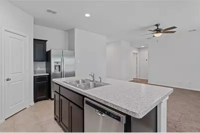 1141 Loomis Trail, Justin, TX 76247 - Photo 7