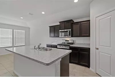 1141 Loomis Trail, Justin, TX 76247 - Photo 5