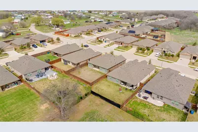 1141 Loomis Trail, Justin, TX 76247 - Photo 29