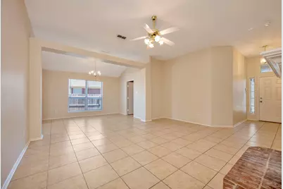 117 Goldeneye Lane, Fort Worth, TX 76120 - Photo 3