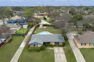 3213 Pecan Ln, Garland, TX 75041 - Photo 33