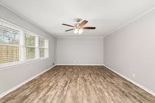 3213 Pecan Ln, Garland, TX 75041 - Photo 17