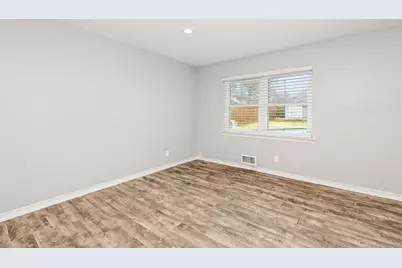 3213 Pecan Lane, Garland, TX 75041 - Photo 15