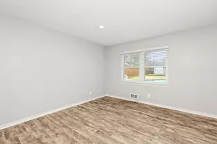 3213 Pecan Ln, Garland, TX 75041 - Photo 15