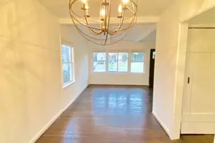 9919 Dresden Dr, Dallas, TX 75220 - Photo 5