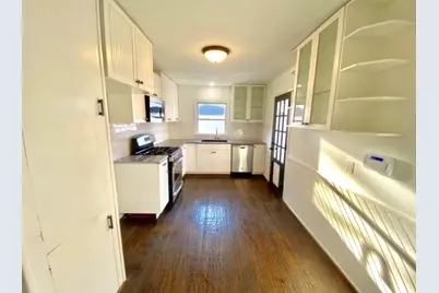 9919 Dresden Drive, Dallas, TX 75220 - Photo 7