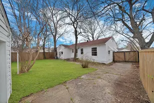 2351 Norwood Dr, Dallas, TX 75228 - Photo 25