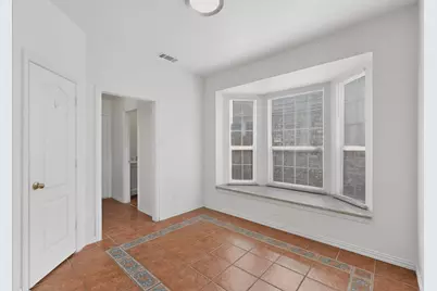 875 San Jacinto Drive, Grand Prairie, TX 75052 - Photo 13