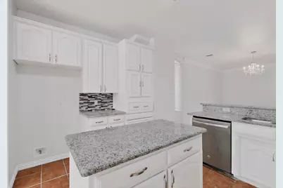 875 San Jacinto Drive, Grand Prairie, TX 75052 - Photo 11