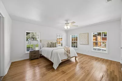 3335 Burlingdell Avenue, Dallas, TX 75211 - Photo 11