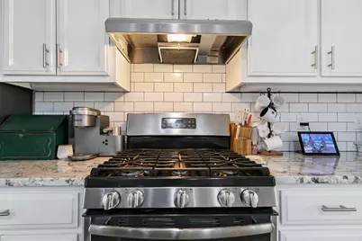 214 Center Street, Whitesboro, TX 76273 - Photo 11