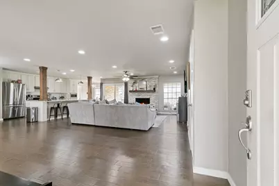 214 Center Street, Whitesboro, TX 76273 - Photo 5