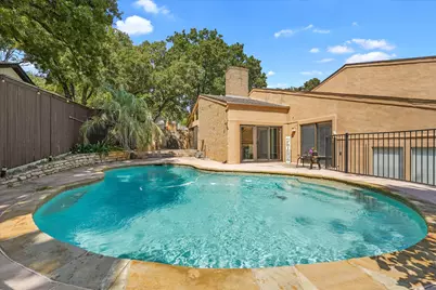 2304 Oak Forest Court, Arlington, TX 76012 - Photo 25