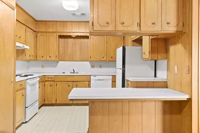 706 S Manson Street, Wolfe City, TX 75496 - Photo 7