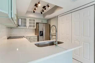 14151 Montfort Dr, Dallas, TX 75254 - Photo 11