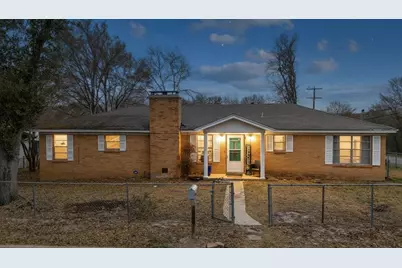 700 Powderhorn Drive, Athens, TX 75751 - Photo 1