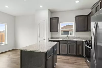 1621 Harvester Drive, Fort Worth, TX 76140 - Photo 3