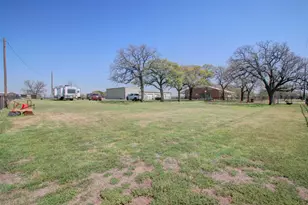 3559 Springfield Rd, Springtown, TX 76082 - Photo 35