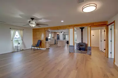 3559 Springfield Road, Springtown, TX 76082 - Photo 3