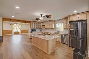 3559 Springfield Rd, Springtown, TX 76082 - Photo 7