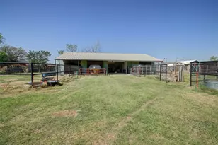 3559 Springfield Rd, Springtown, TX 76082 - Photo 23