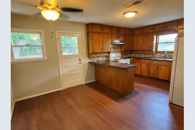 405 Kimbrough Street, White Settlement, TX 76108 - Photo 5