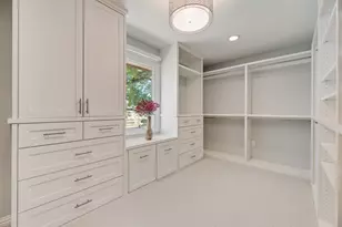 7037 Alpha Rd, Dallas, TX 75240 - Photo 25