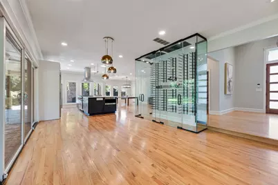 7037 Alpha Road, Dallas, TX 75240 - Photo 11