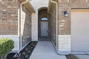 448 Regatta Ln, Azle, TX 76020 - Photo 3